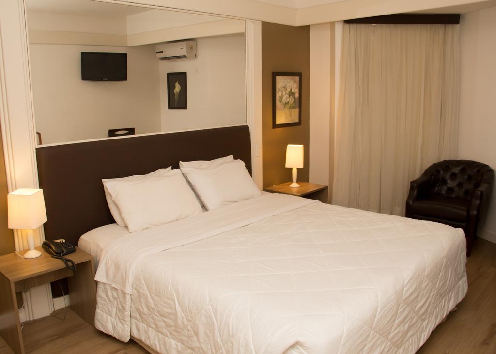 Continental Porto Alegre By Samba Hotel Exterior foto